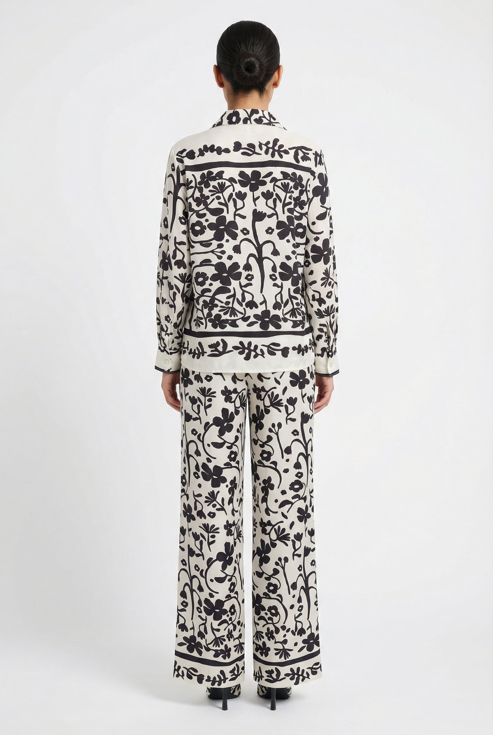 Monochrome Botanical Border Print Set