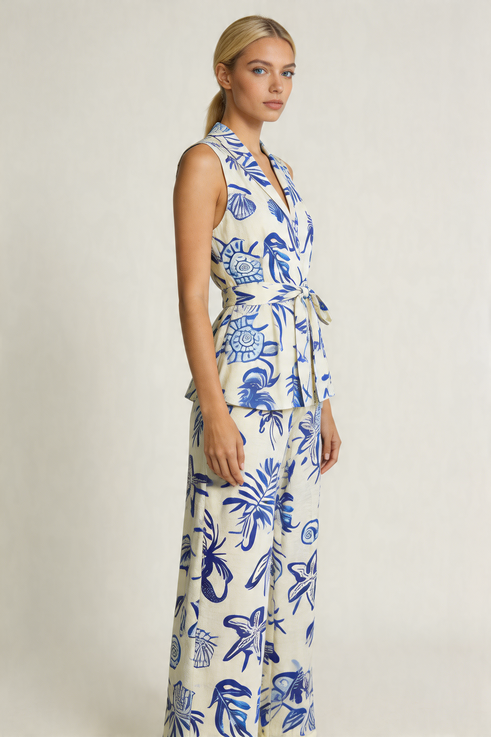 Coastal Motif Belted Vest Set