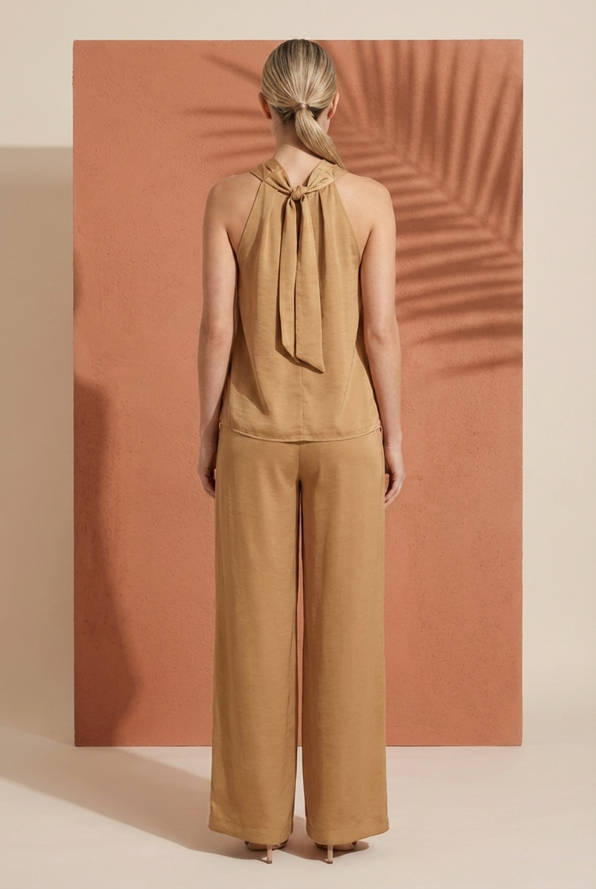 Silky Chain-Neck Halter Set